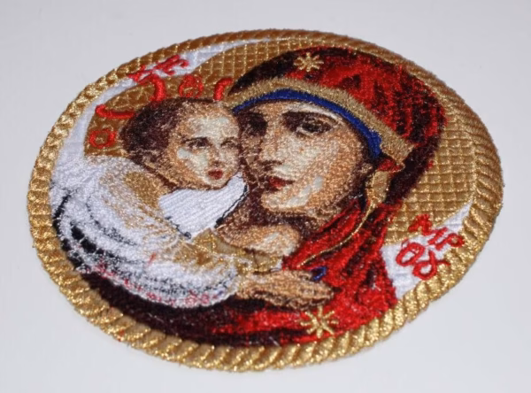 Circular Theotokos & Christ Child Embroidered Applique (6")